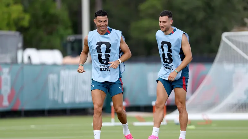 Portugal United: Diogo Dalot Reveals Squad's Unwavering Support for Cristiano Ronaldo