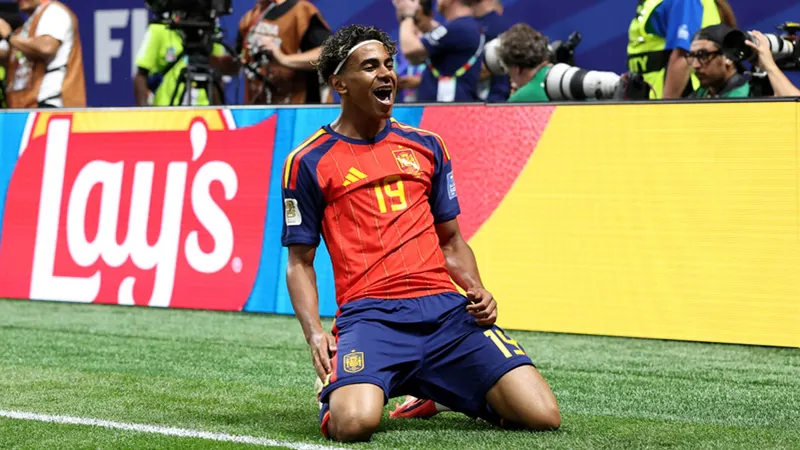 Teen Sensation Lamine Yamal Makes World Cup Debut to Remember